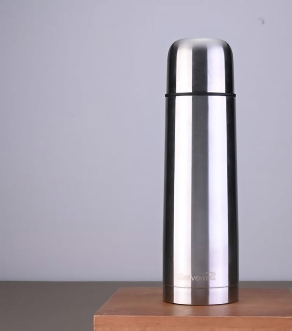 Double walled stainless steel water bottles