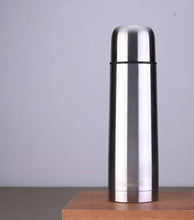 Double walled stainless steel water bottles