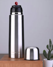 Double walled stainless steel water bottles